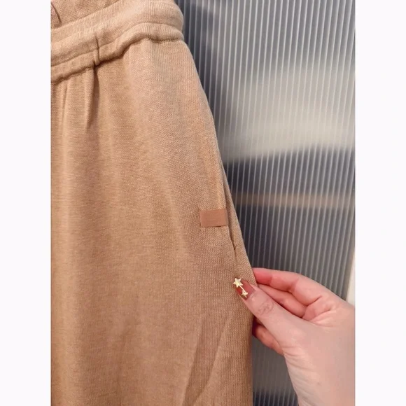 NWOT Lunya Cozy Cotton Silk Nutmeg Neutral Knit Drawstring Wide Leg Pants Size M - Picture 5 of 13